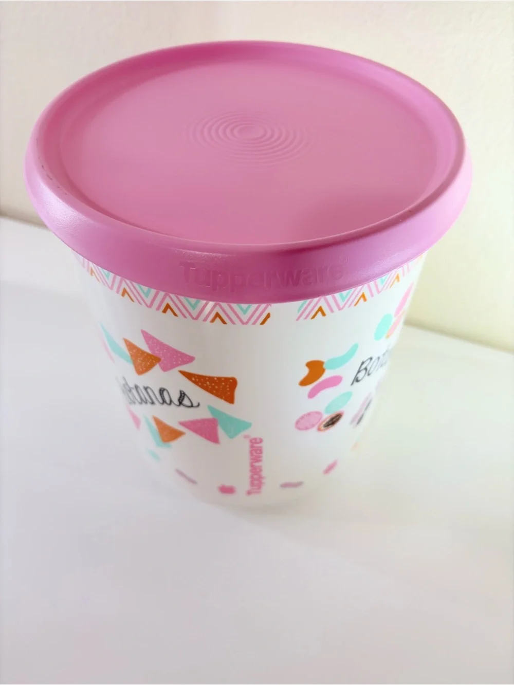 Tupperware 